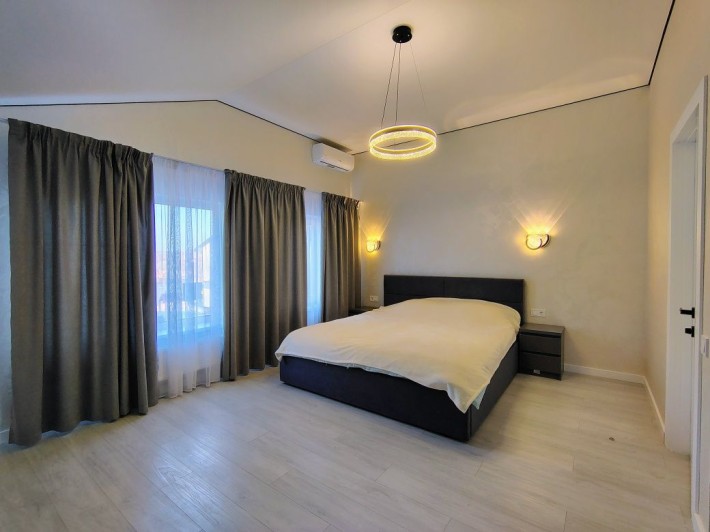 Продаж таун-хаусу з ремонтом. 10 хв від центру - фото 1