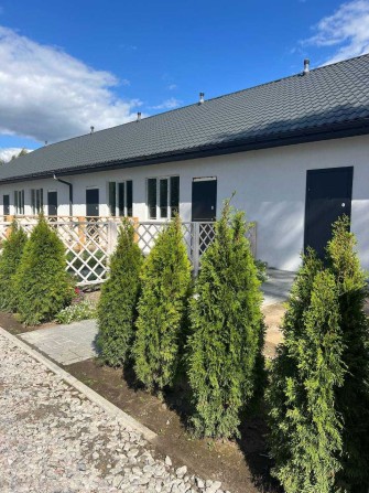 Продам квартиру дешево, свой дворик, Боярка. - фото 1