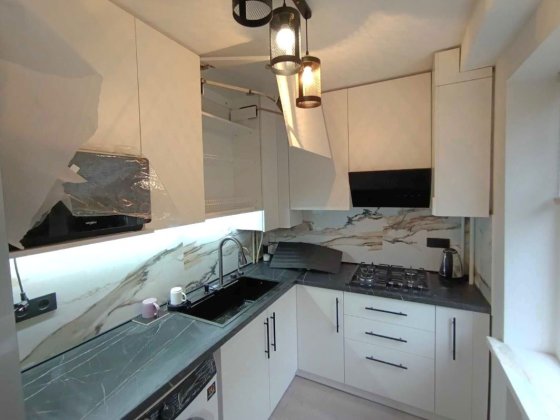 Продам 2х кв.(За програмою Є Відновлення)Центр Ковалевича АО 37000 Кам'янське