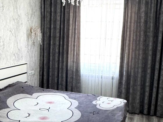 Продам 2 кімнатну квартиру Кам'янське лівий берег Каменское