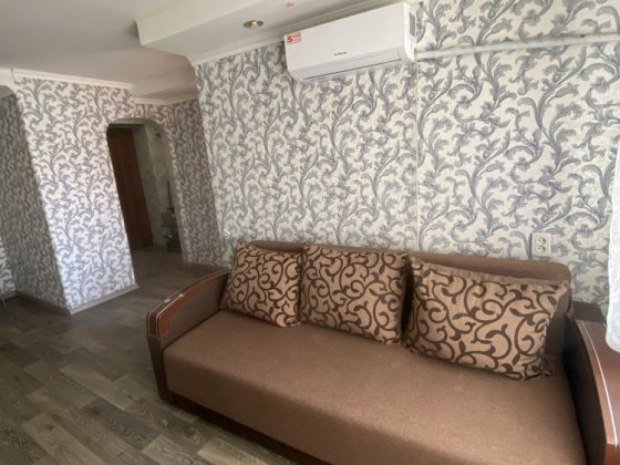 Продам 2к квартиру м Кам‘янське єВідновлення  пр-к Ювілейний Кам'янське