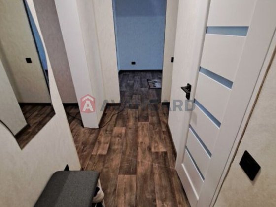 Продам 3 кімнатну квартиру на Б.Хмильницького. єВідновлення Кам'янське