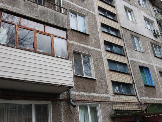 Продам 2х комнатную квартиру р-н Черемушки, Украина Каменское