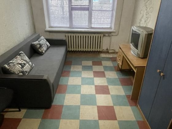 Продам 2 х кімнату квартиру Черемушки біля ЦНАПу Каменское