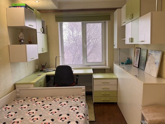 Продам квартиру для большой семьи . Пр-т Аношкина TotokM Кам'янське