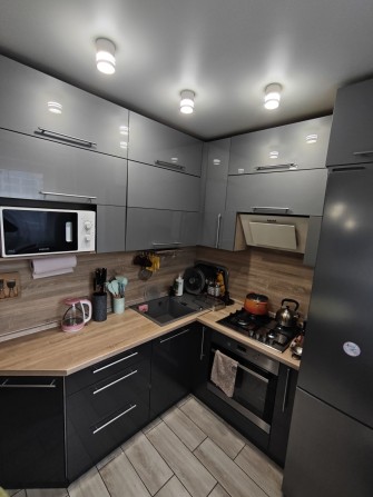 Продаж. Трикімнатна квартира. Лівий берег - фото 1