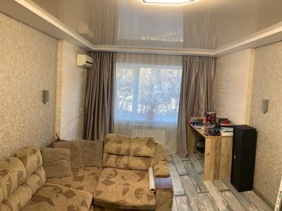 Продам 4 кімнатну 3/9 Івана Мазепи 3мкрн л.б. Кам'янське