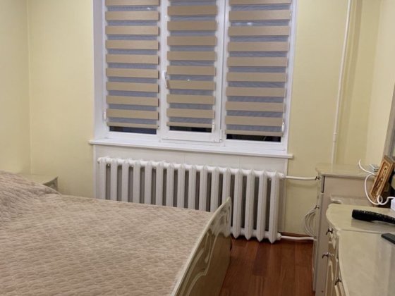 Продам двохкімнатну квартир з двома балконами та ремонтом Глухів