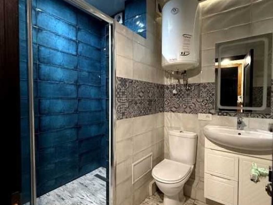 Продам  3х кімнатну квартиру на 3 поверсі з меблями та технікою  1мкрн Кам'янське