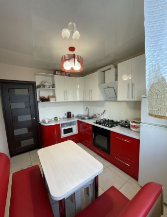 Продаж 2-х квартири  Василя Стуса - фото 1