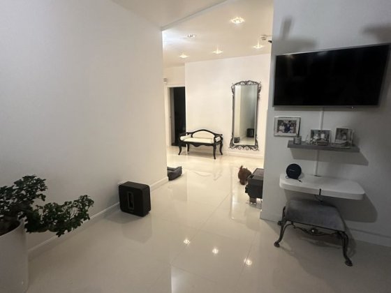 Продам квартиру .Вишгород , 15 поверх Вышгород