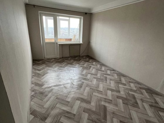 Продам 2кімнатну квартиру по вул. Нікопольська Каменское