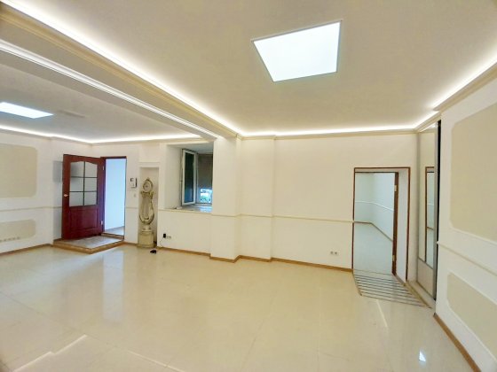 3к квартира-офіс, Ярославів Вал 21 г, дизайн-ремонт, Золоті Ворота Киев