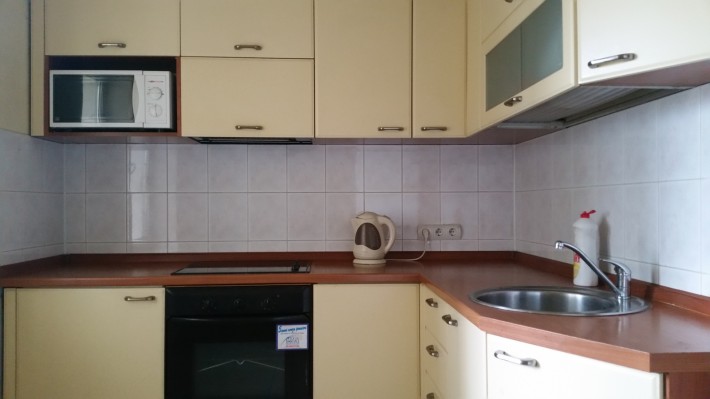 Продається 4-кімнатна квартира на Ревуцького,13, Дарниця - фото 1