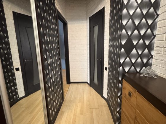 Продам 3х комнатную квартиру . Проспект Свободы . TotokM Кам'янське