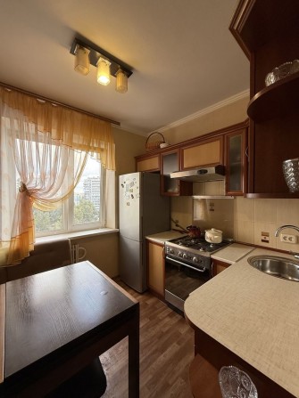 Продаж 3 кім. 10 мкрн. Лівий берег - фото 1