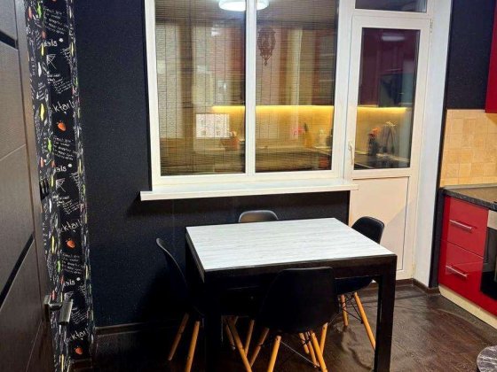 Продаж 2-к квартири просп. Червоної Калини 70 Киев