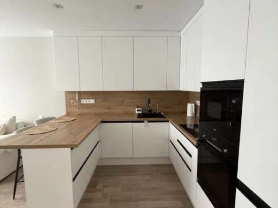 Продаж 1-к квартири вул. Євгена Сверстюка 4 Киев