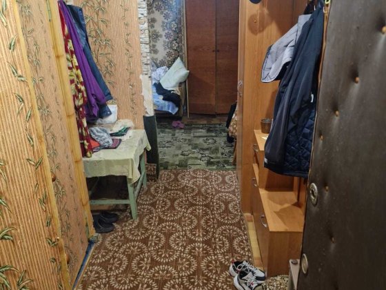 Терміново продам 4х кімнатна квартира Каменское