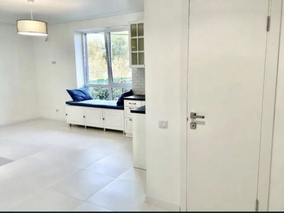 Красива 1к Квартира укомплектована, готова до замелення. Хороша ціна. Гостомель