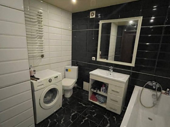 Продаж 2-кімнатноі квартири Дрогобич