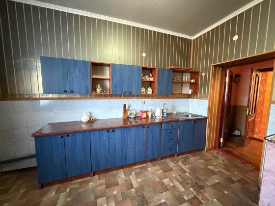 Продаж нестандартної 4-х кімнатної квартири у м. Дрогобич! Дрогобыч