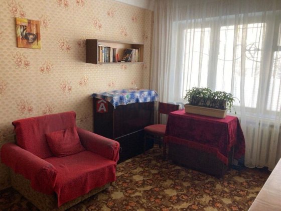 Продається 2-кімнатна квартира Каменское