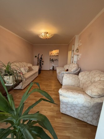 Простора 4 кімнатна квартира|р-н Базарчика|м.Дубно - фото 1