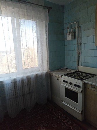 Продам 2к квартиру на Левом берегу 1мкр - фото 1