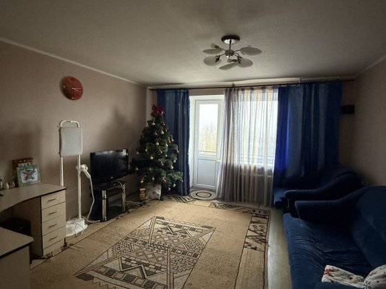 Продається 4-х кімнатна квартира Жовті Води