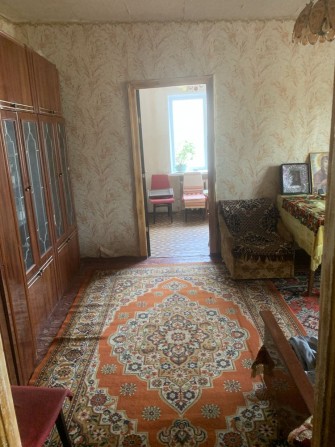 Продам двух комнатную квартиру - фото 1