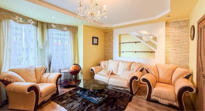 Продаж 2рівневої квартири по вул Шептицького - фото 1