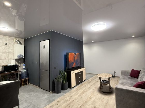 Продаж 3-кімн.квартра, 3/5, цегляний, Ремонт, Сертифікат Кам'янське