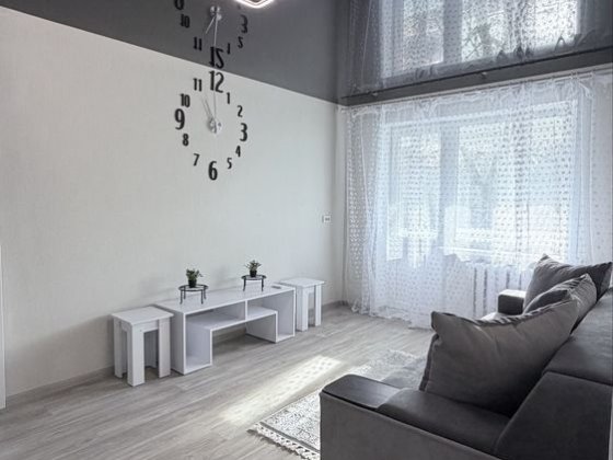 Продам 2х.комнатную квартиру ул.Авангардна Желтые Воды