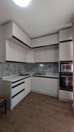 2к квартира з газовим - фото 1