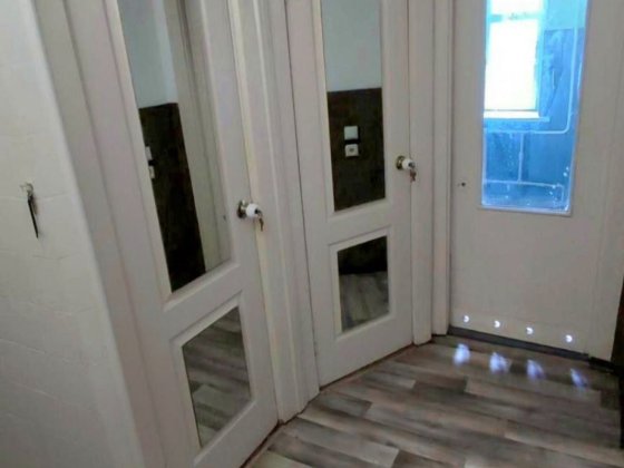 Продается 3 комнатная квартира в центре с видом на фонтан. Кам'янське