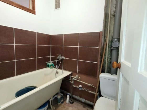 Продам 2 х ком квартиру. Днепрострой. Каменское