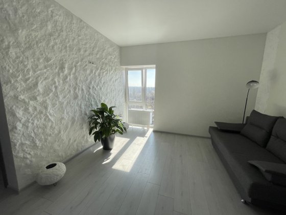 3к квартира з новим ремонтом Гостомель напроти Бучанський парк Гостомель