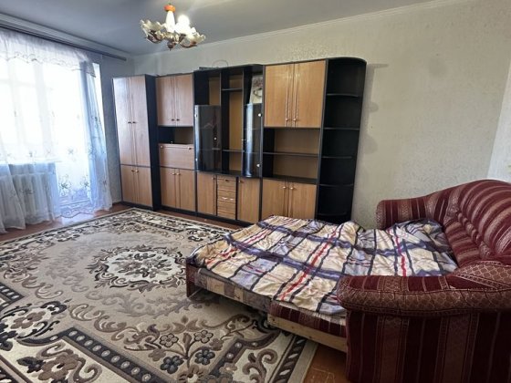 Простора 1-кімнатна квартира в цегляному будинку | Жмеринка Жмеринка