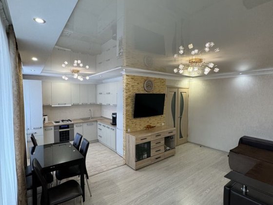 Продається 3х кімнатна квартира Здолбунів