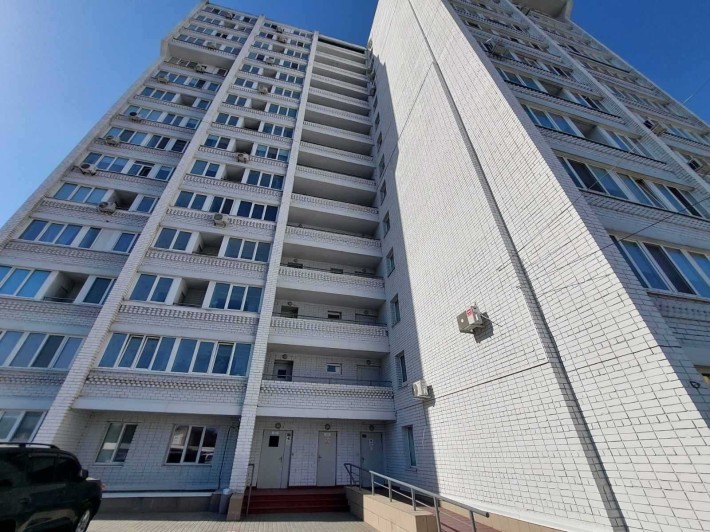 ПРОДАЖ видової великогабаритної 1-кімн. квартири (лівий берег)(Н) - фото 1