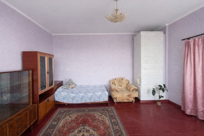 • Продам затишну  1-кімнатну , автономне газове опалення - фото 1