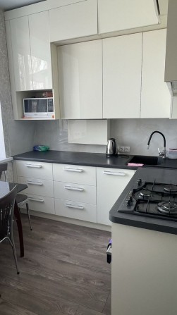 Продам 3 -х кімнатну квартиру по вулиці Миру - фото 1