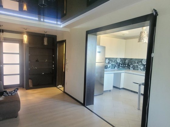 Квартира 98 кв.м. АО Каменское