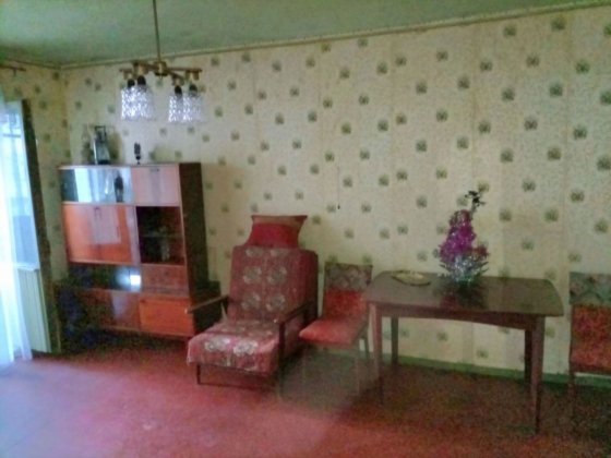 Продается 2-комнатная квартира на Левом берегу . Кам'янське