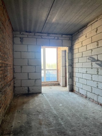 Продаж 1-кімнатна квартира без ремонту в ЖК Авіатор - фото 1