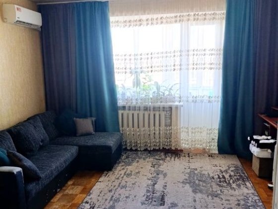 Продам 2 кімнатну квартиру Изюм