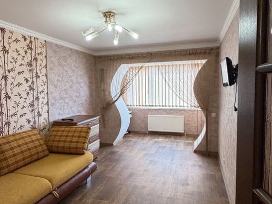 Продам 3-комнатную киевку на Патриотов Измаил