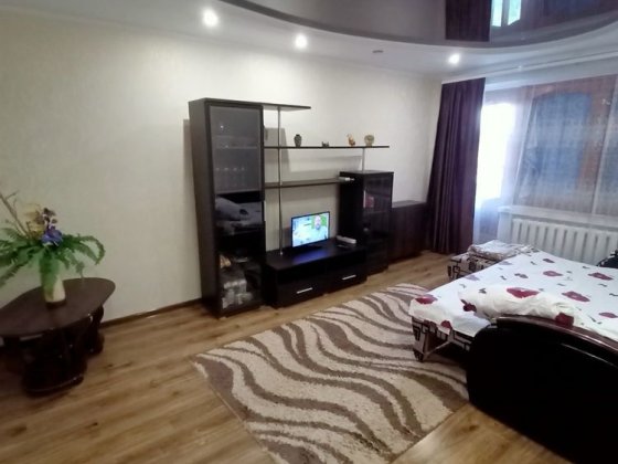 Продам 3-х кімнатну квартиру Изюм