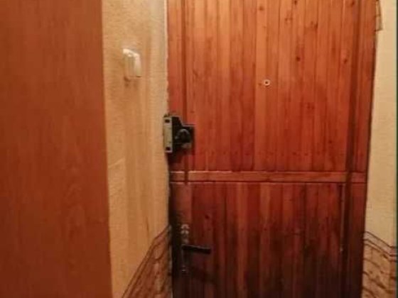 Продам 2-х комн. на  Черемушках/ р-н Украины Кам'янське